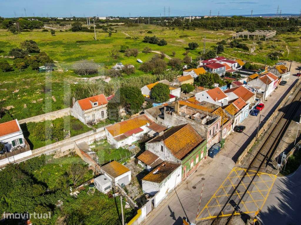 Casa com anexos e garagem - Potencial de investimento - Grande imagem: 5/13