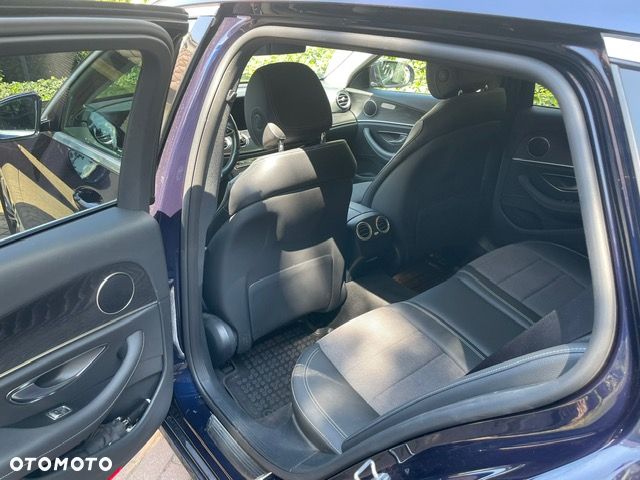 Mercedes-Benz Klasa E - 8