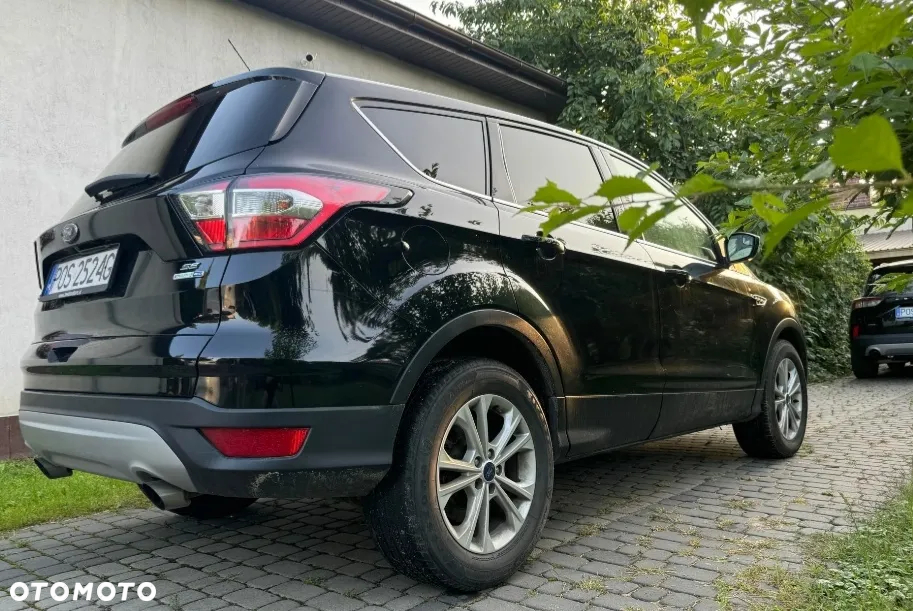 Ford Kuga 1.5 EcoBoost 4WD Trend - 5