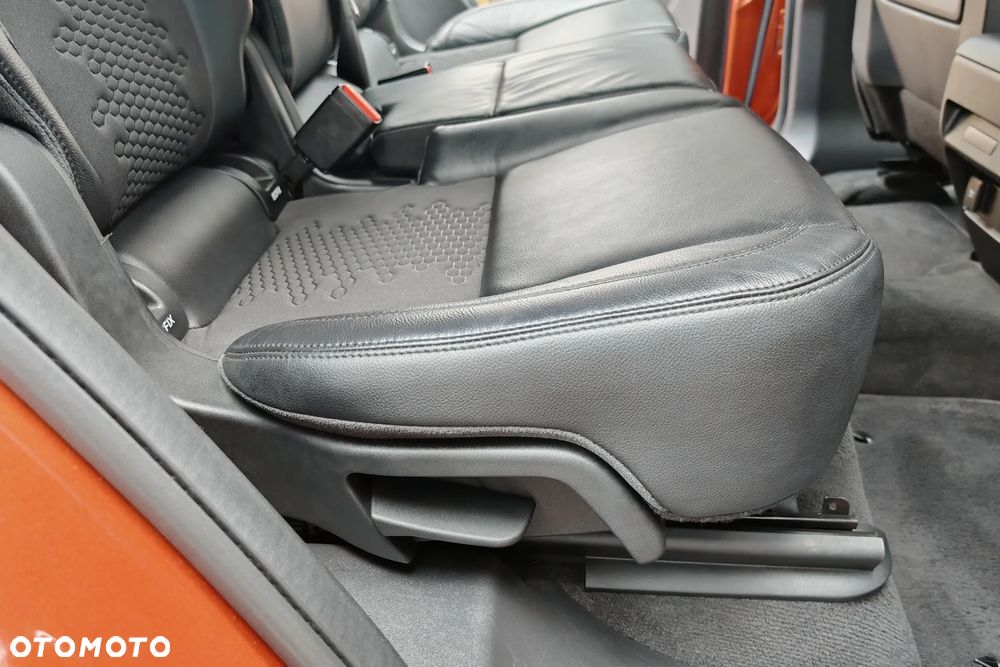 Land Rover Discovery Sport 2.0 Si4 SE - 22