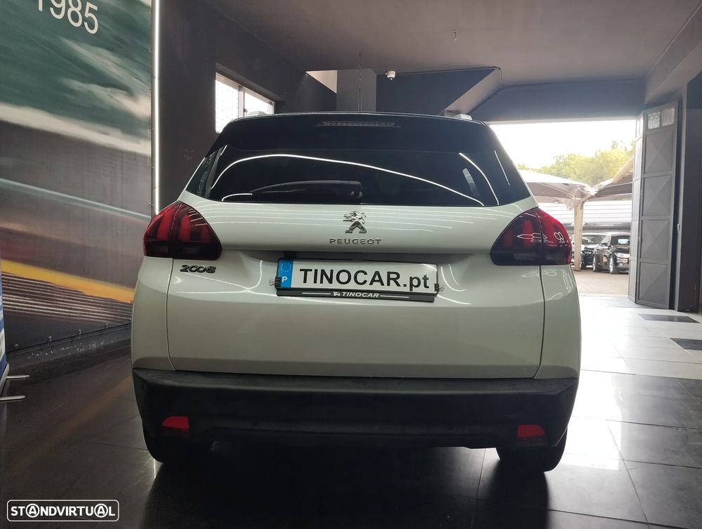 Peugeot 2008 1.2 PureTech Style - 10