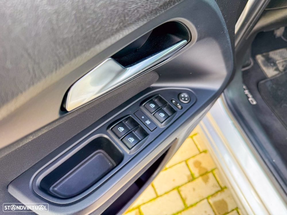 Fiat Tipo Station Wagon 1.3 Multijet Life - 11