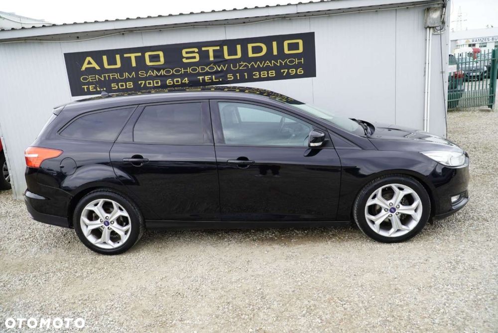 Ford Focus 1.5 EcoBlue Start-Stopp-System TITANIUM - 28