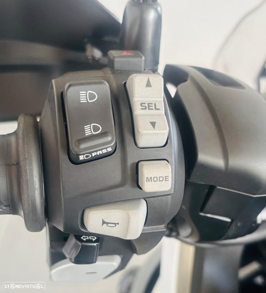 Honda NC750X DCT - 9