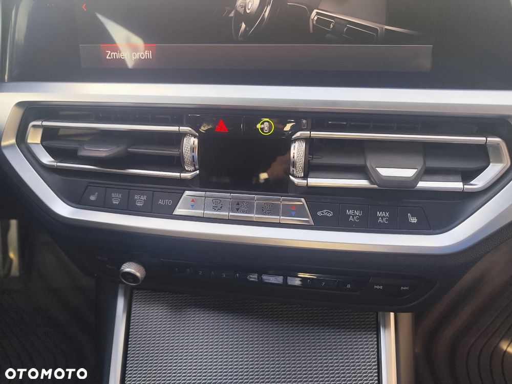 BMW Seria 3 320d xDrive MHEV Advantage sport - 17