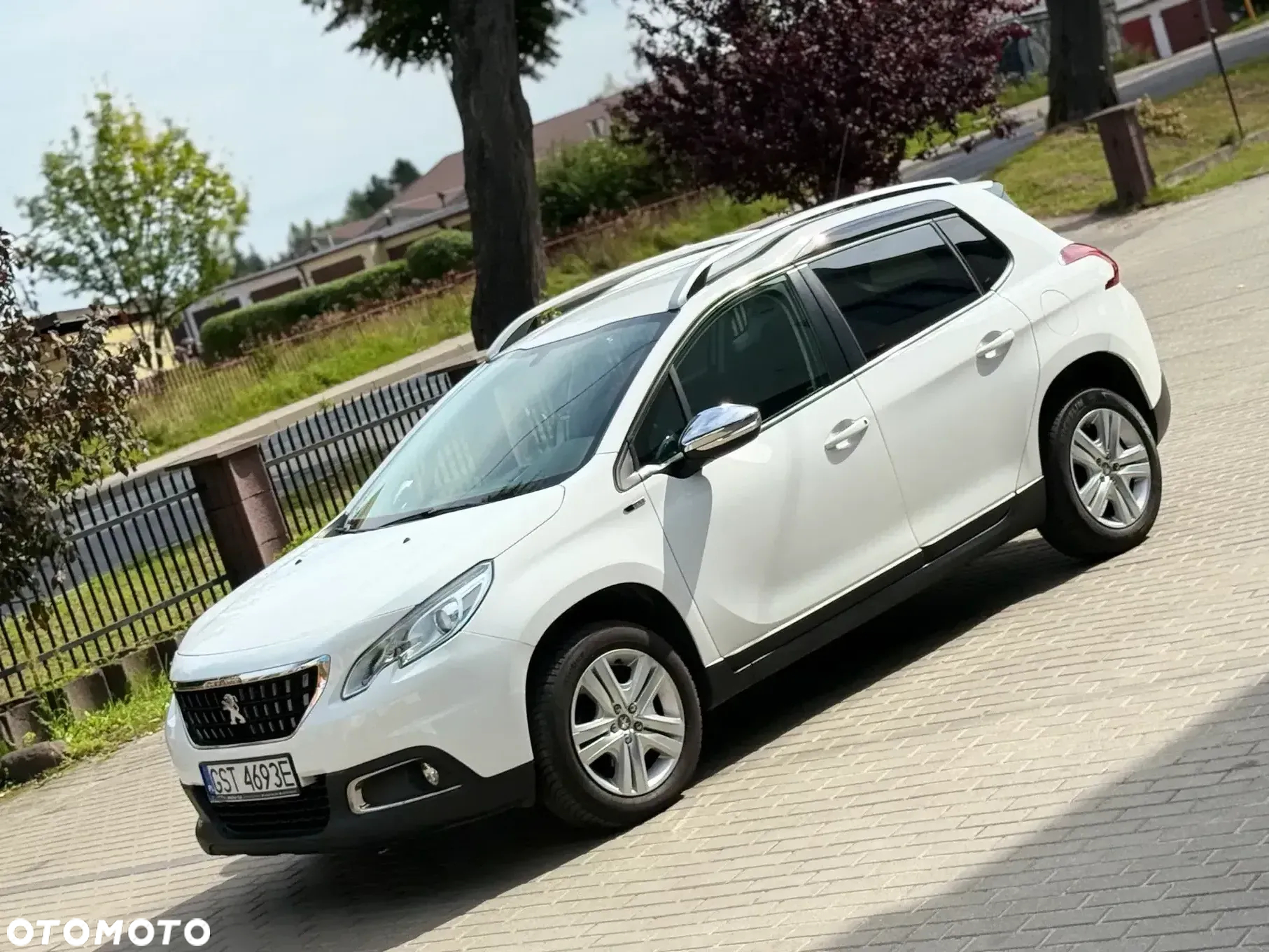 Peugeot 2008 1.6 BlueHDi Style - 6
