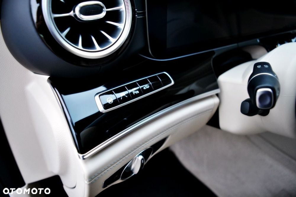 Mercedes-Benz AMG GT 43 4Matic+ Speedshift TCT 9G - 9