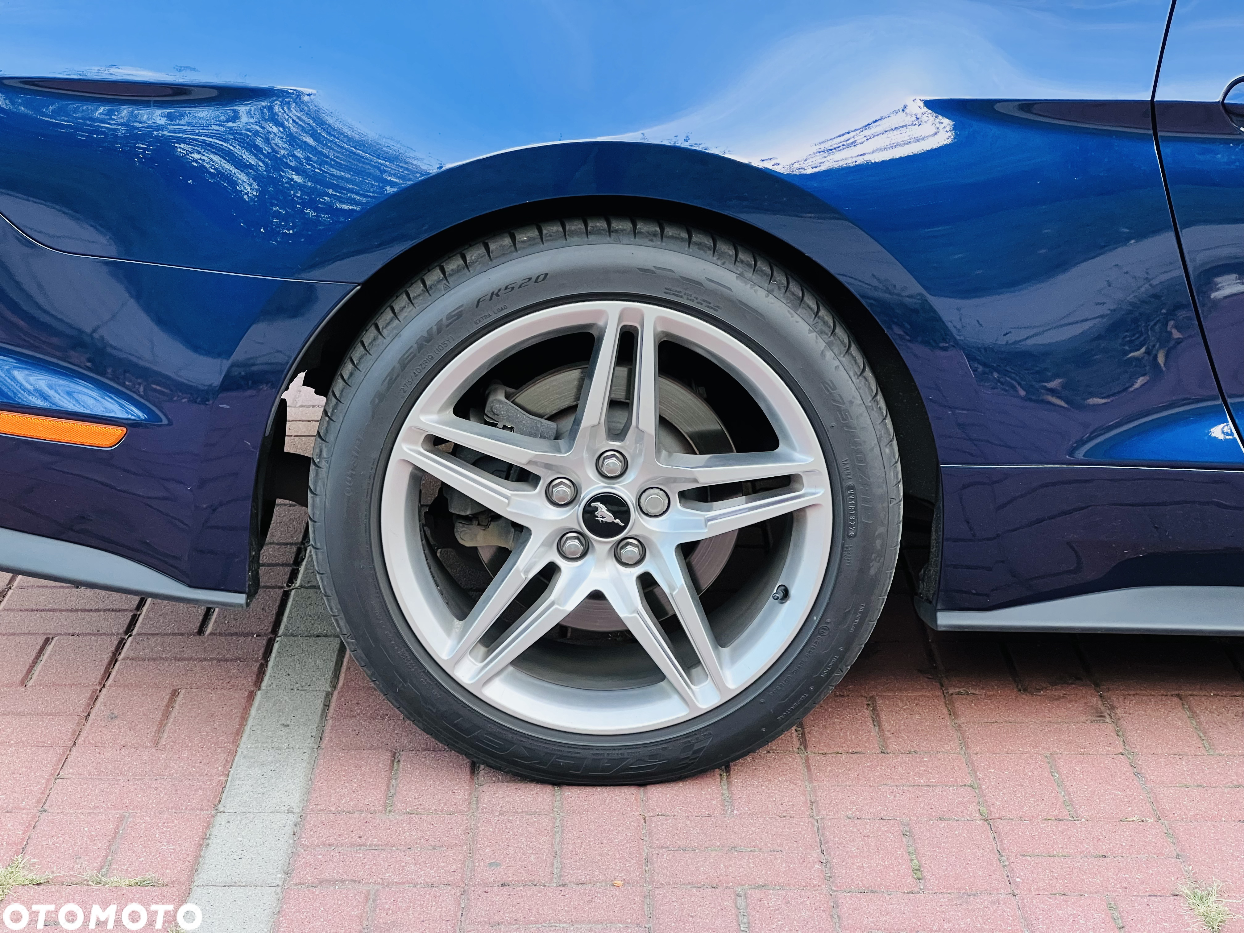 Ford Mustang 5.0 V8 GT - 12