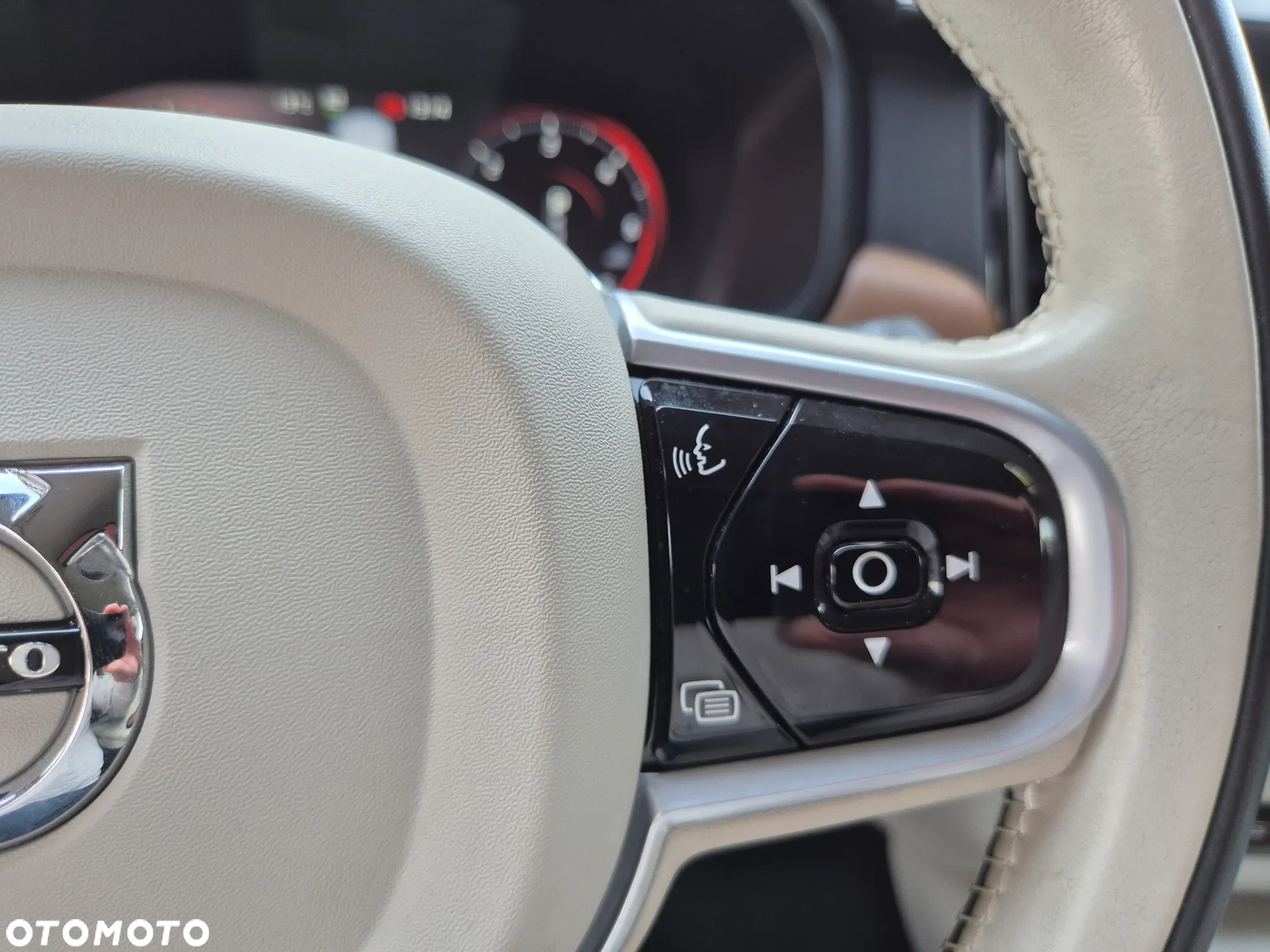 Volvo V90 D4 Geartronic Inscription - 12