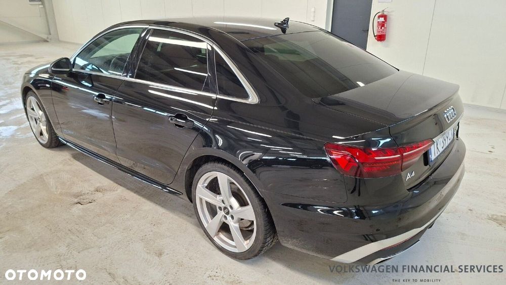 Audi A4 Limousine - 7