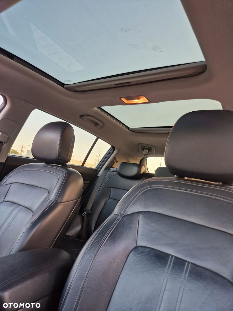 Kia Sportage - 16