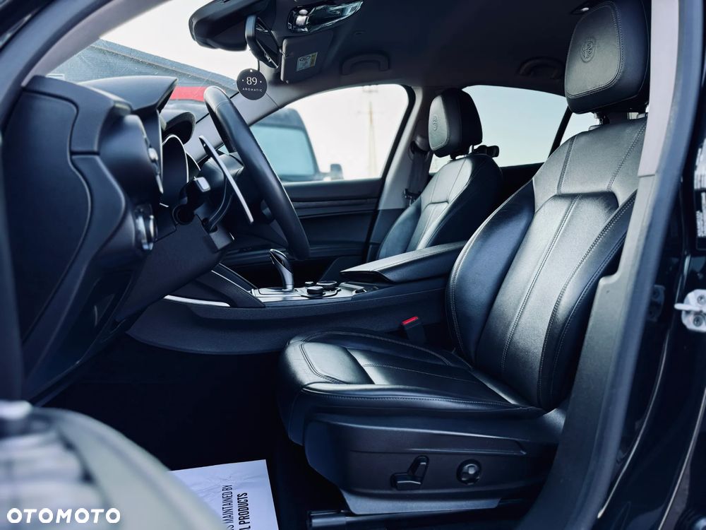 Alfa Romeo Stelvio 2.0 Turbo Super Q4 - 27