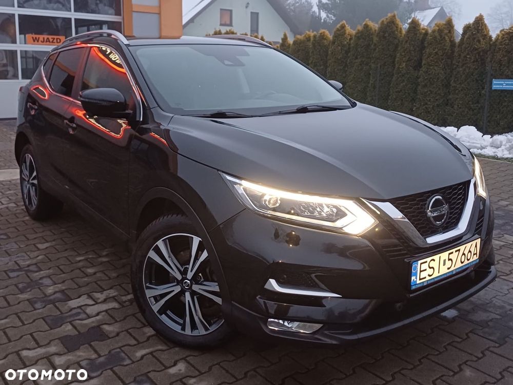 Nissan Qashqai 1.3 DIG-T N-Connecta DCT - 6