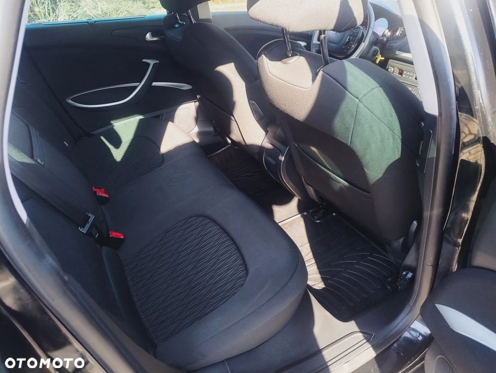 Citroën C5 HDi 140 FAP Confort - 17