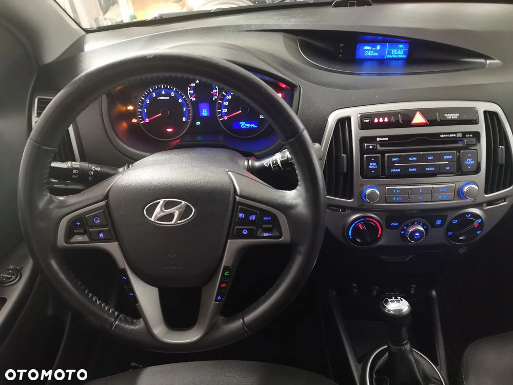 Hyundai i20 1.25 Wersja Jubileuszowa - 9