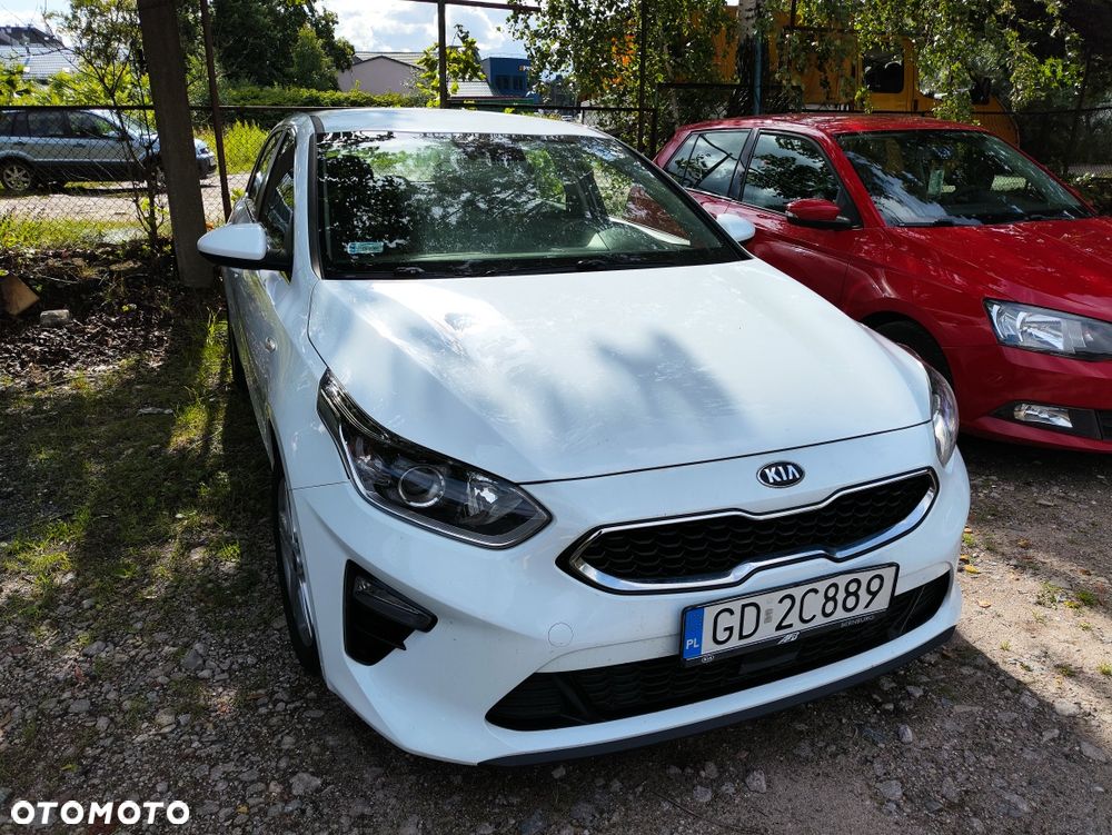 Kia Ceed - 1