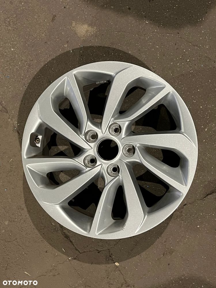 Felga Hyundai Tucson 7J x 17 ET 51 52910-D7260 1szt. - 1