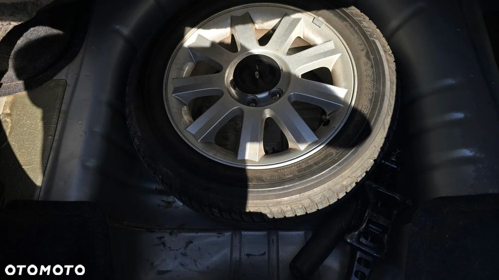 Chrysler Sebring - 14