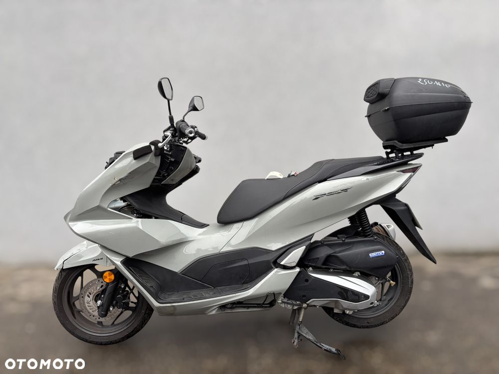 Honda PCX - 5
