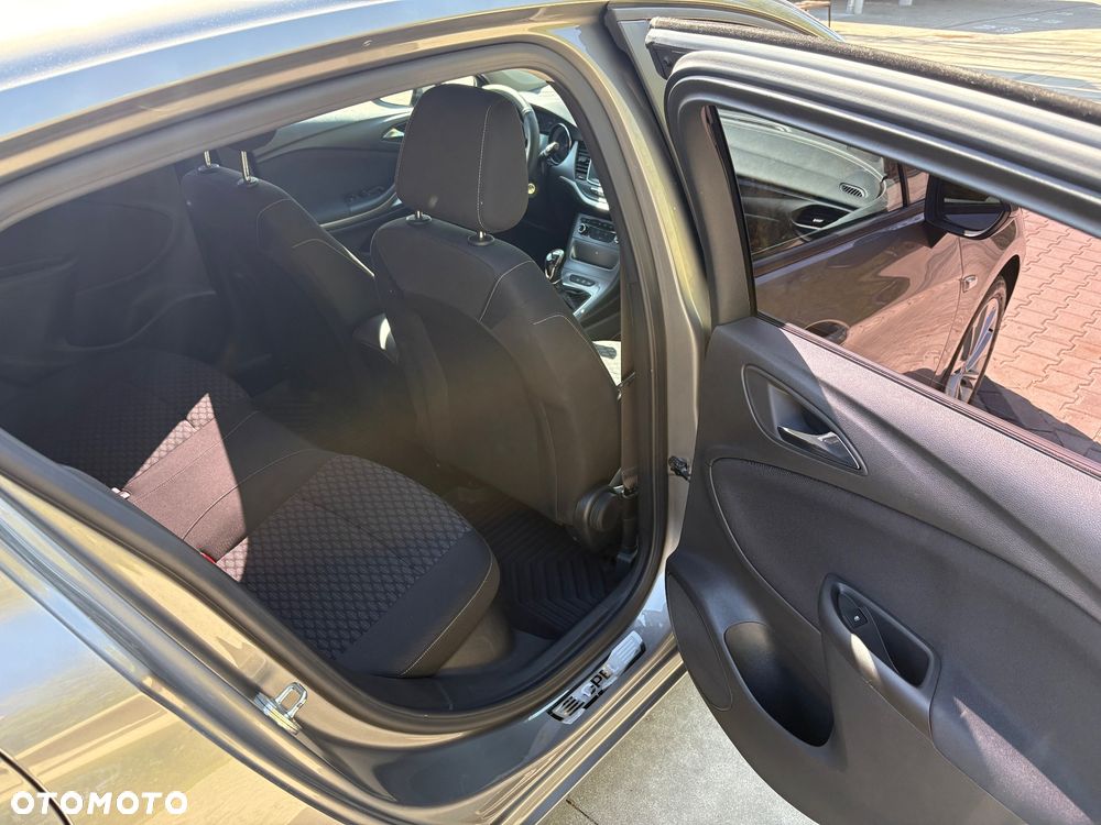 Opel Astra 1.4 T Enjoy - 31