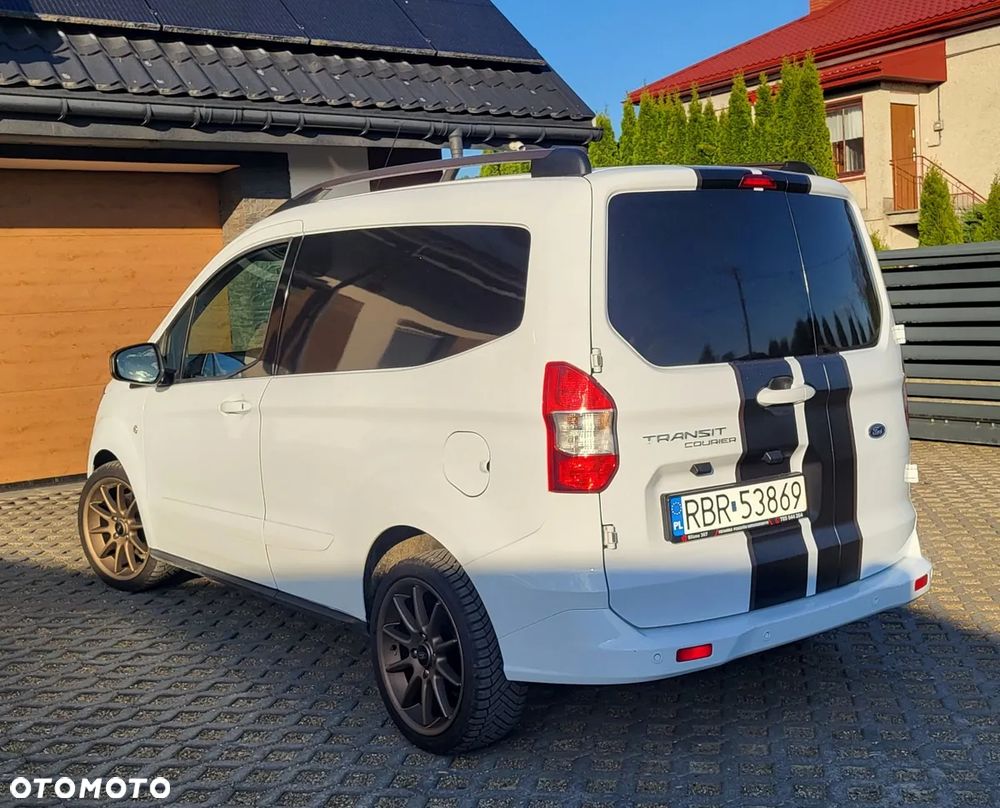 Ford TRANSIT COURIER - 6