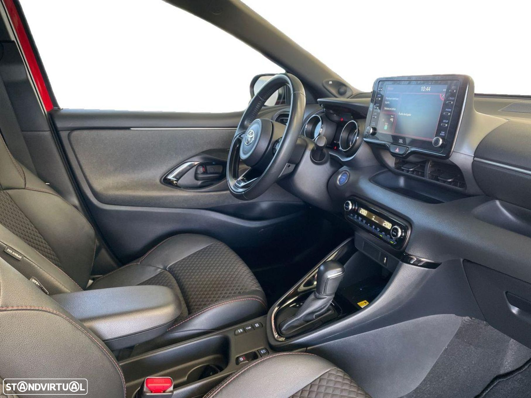Toyota Yaris 1.5 HDF Premier Edition - 6