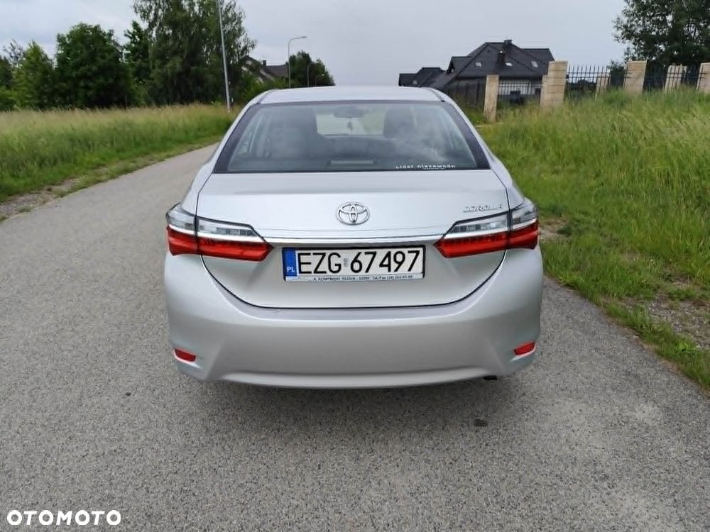 Toyota Corolla 1.6 Premium - 4
