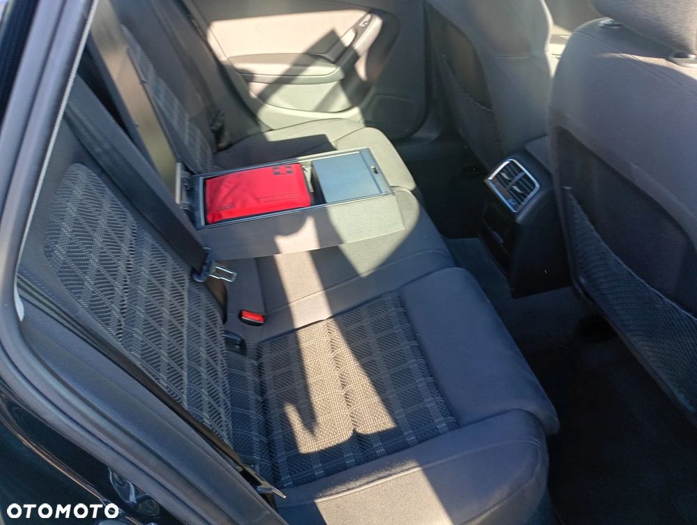 Audi A4 Avant 2.0 TDI DPF Ambiente - 35