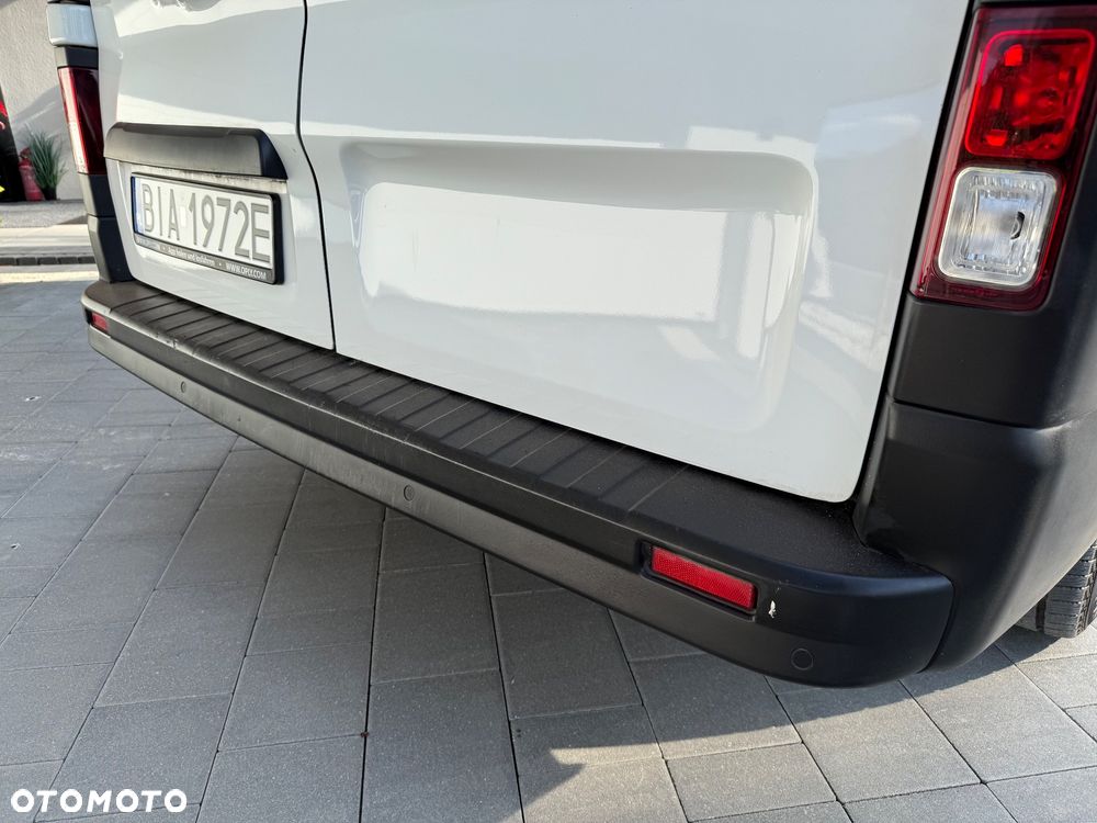 Renault Trafic - 15