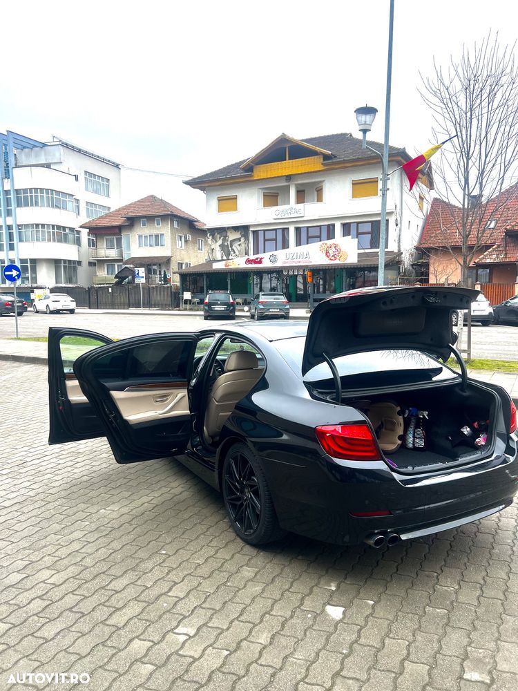 BMW Seria 5 525d Aut. - 7