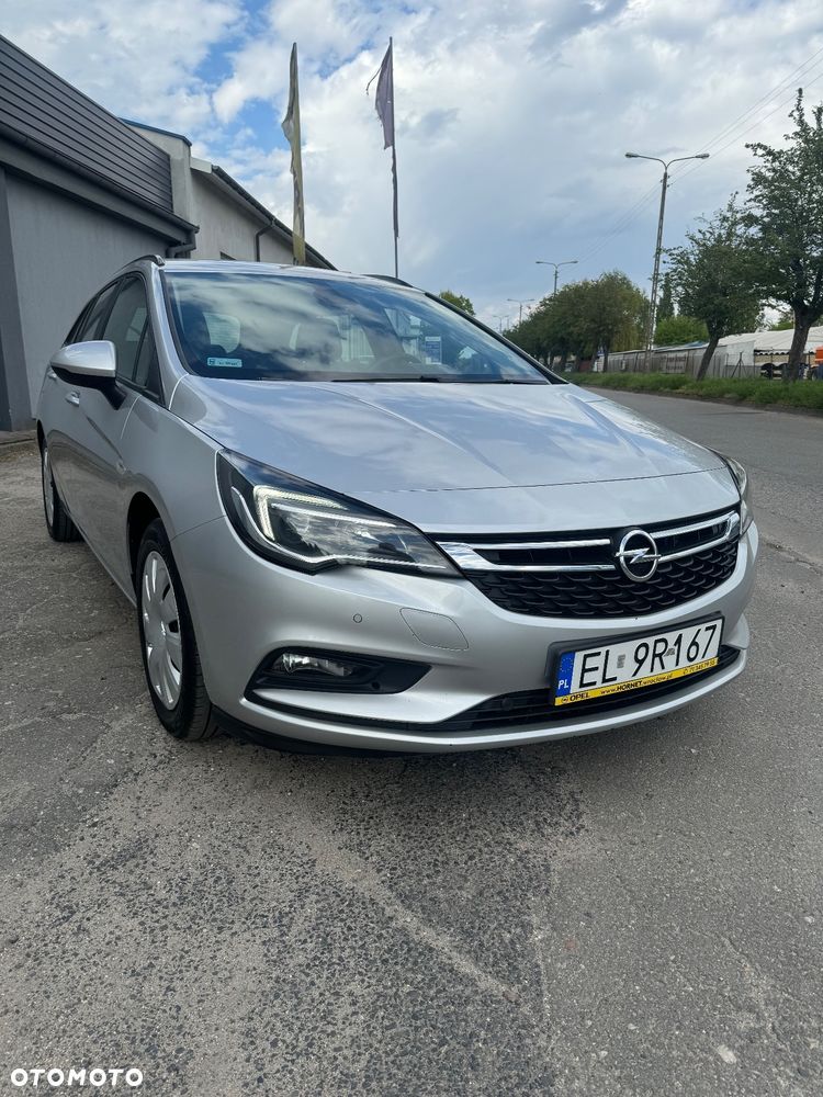 Opel Astra - 1