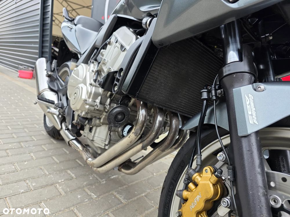 Honda CBF - 27