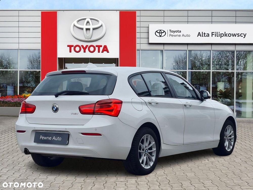 BMW Seria 1 118i - 4