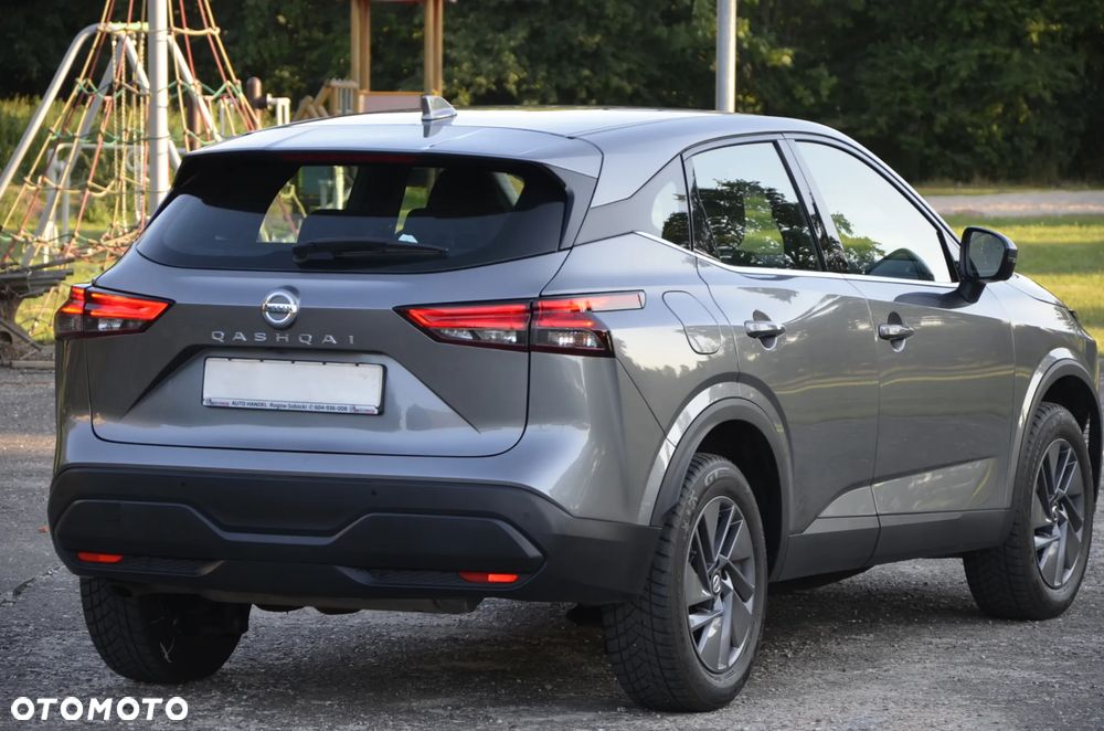 Nissan Qashqai - 12