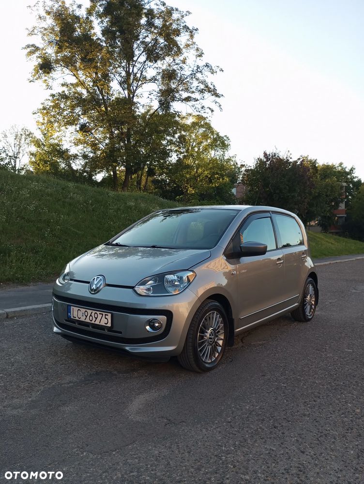 Volkswagen up! cheer - 1
