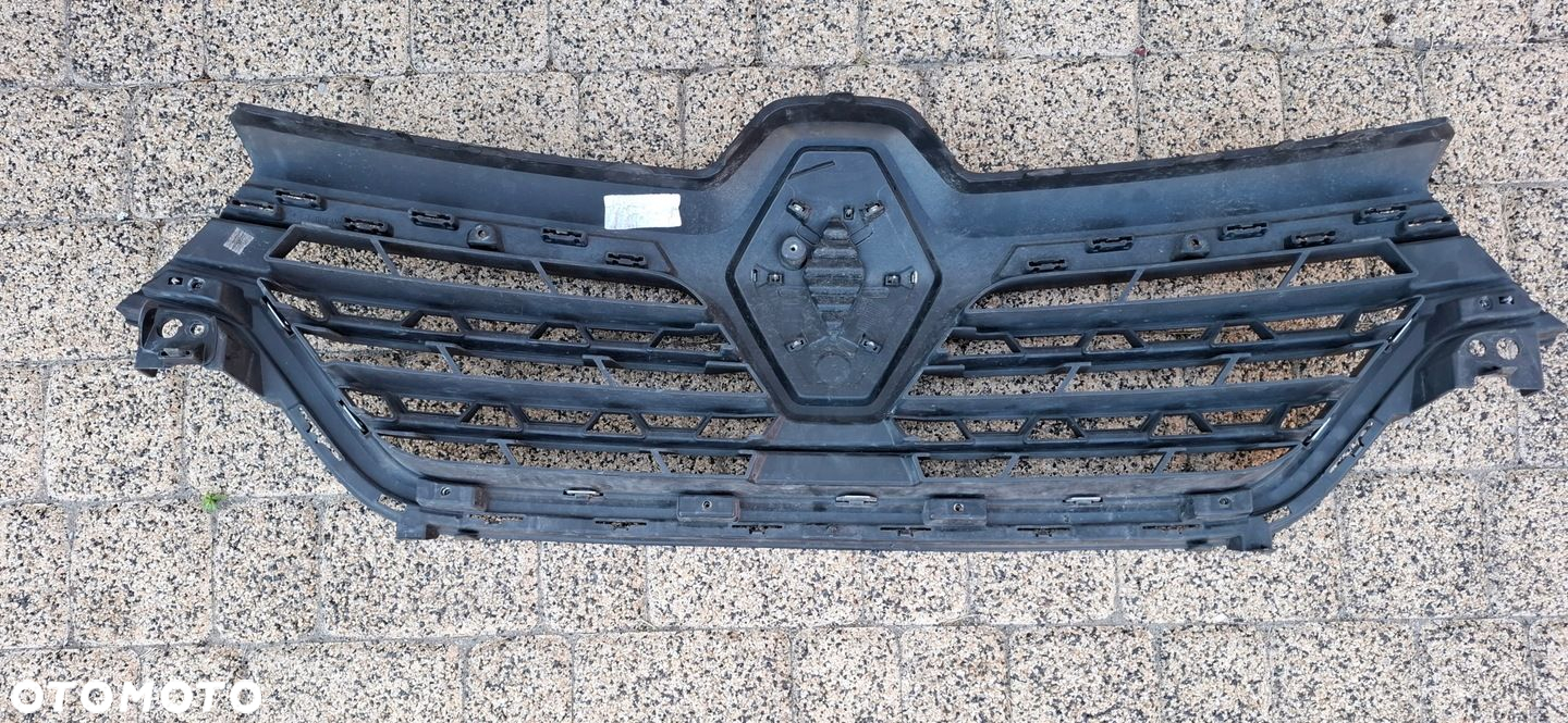 RENAULT KANGOO III IV 2021- grill atrapa chrom przód 623108039R - 2