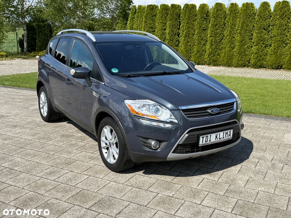 Ford Kuga 2.0 TDCi 2x4 Titanium - 39