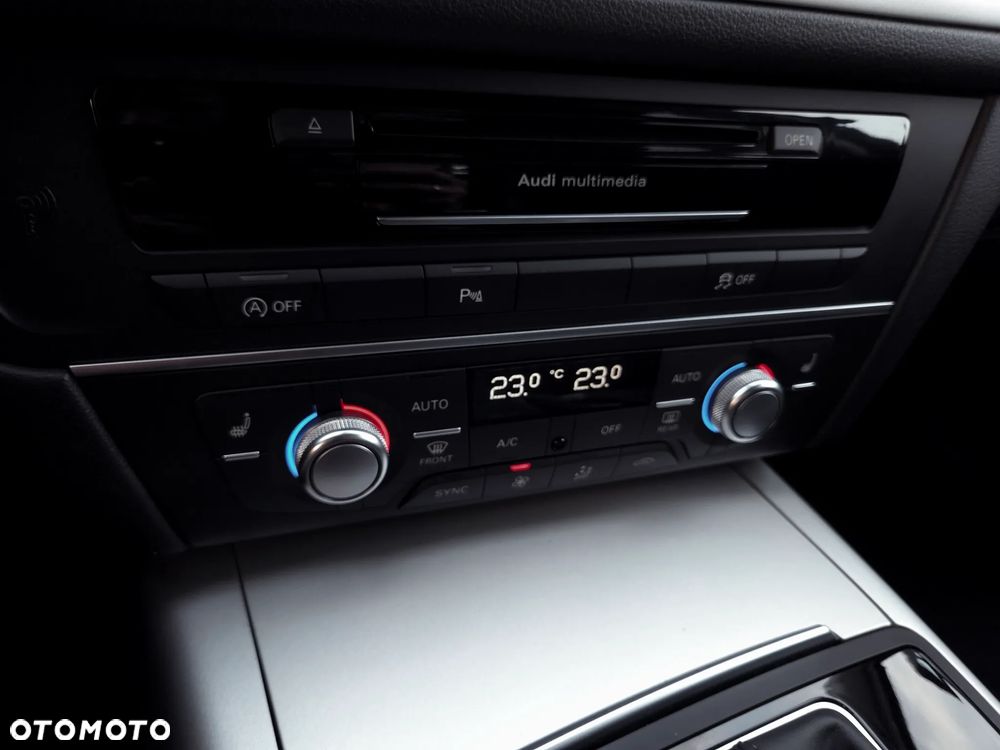 Audi A6 Avant 2.0 TDI Ultra S tronic - 23