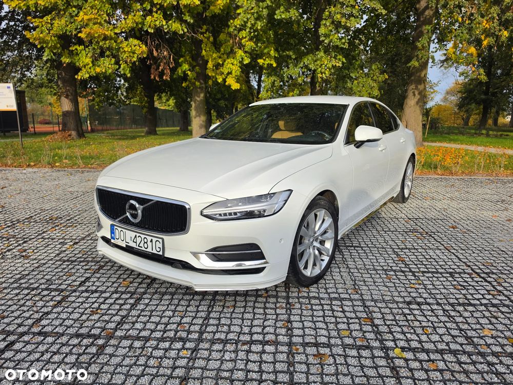 Volvo S90