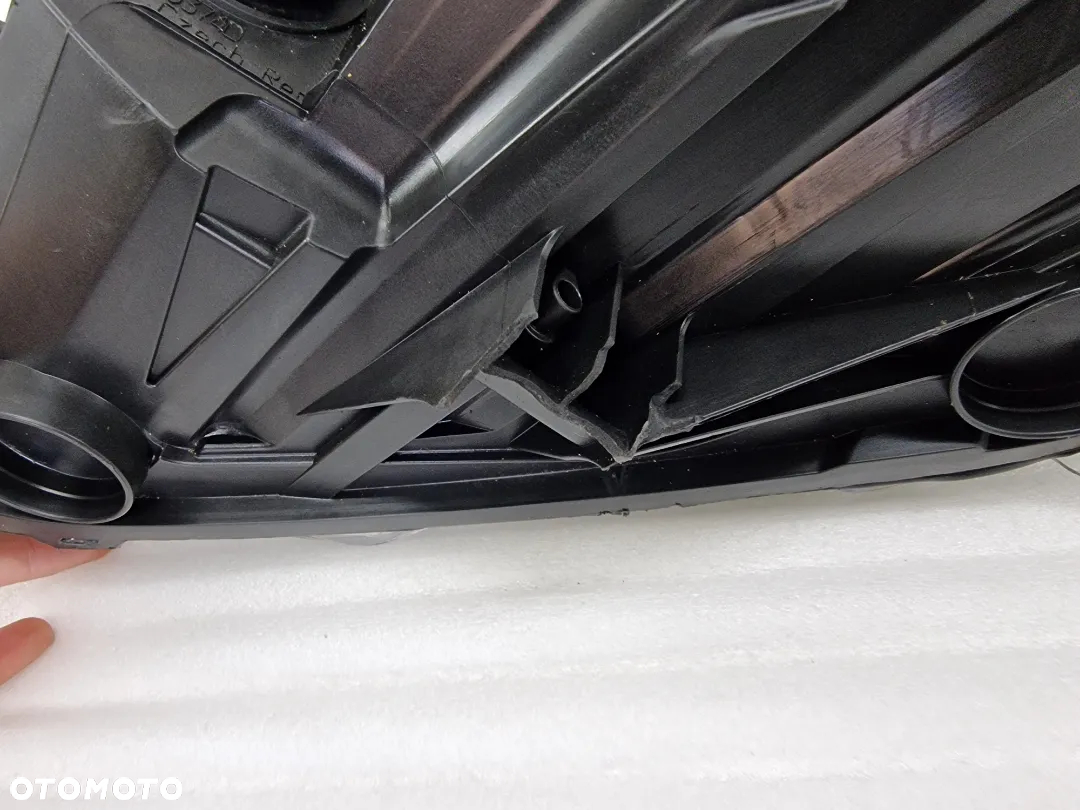 FORD FIESTA MK7 LIFT 12- PRAWA LAMPA PRZEDNIA PRZÓD , NR C1BB-13W029-AH , NR AUKCJI LL505 - 23