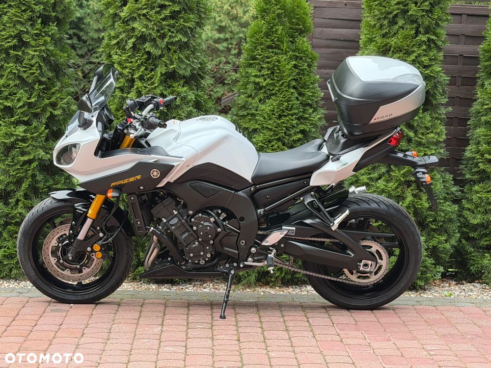 Yamaha FZ8 - 7
