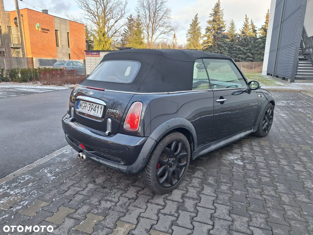 MINI Cooper S Sidewalk - 8