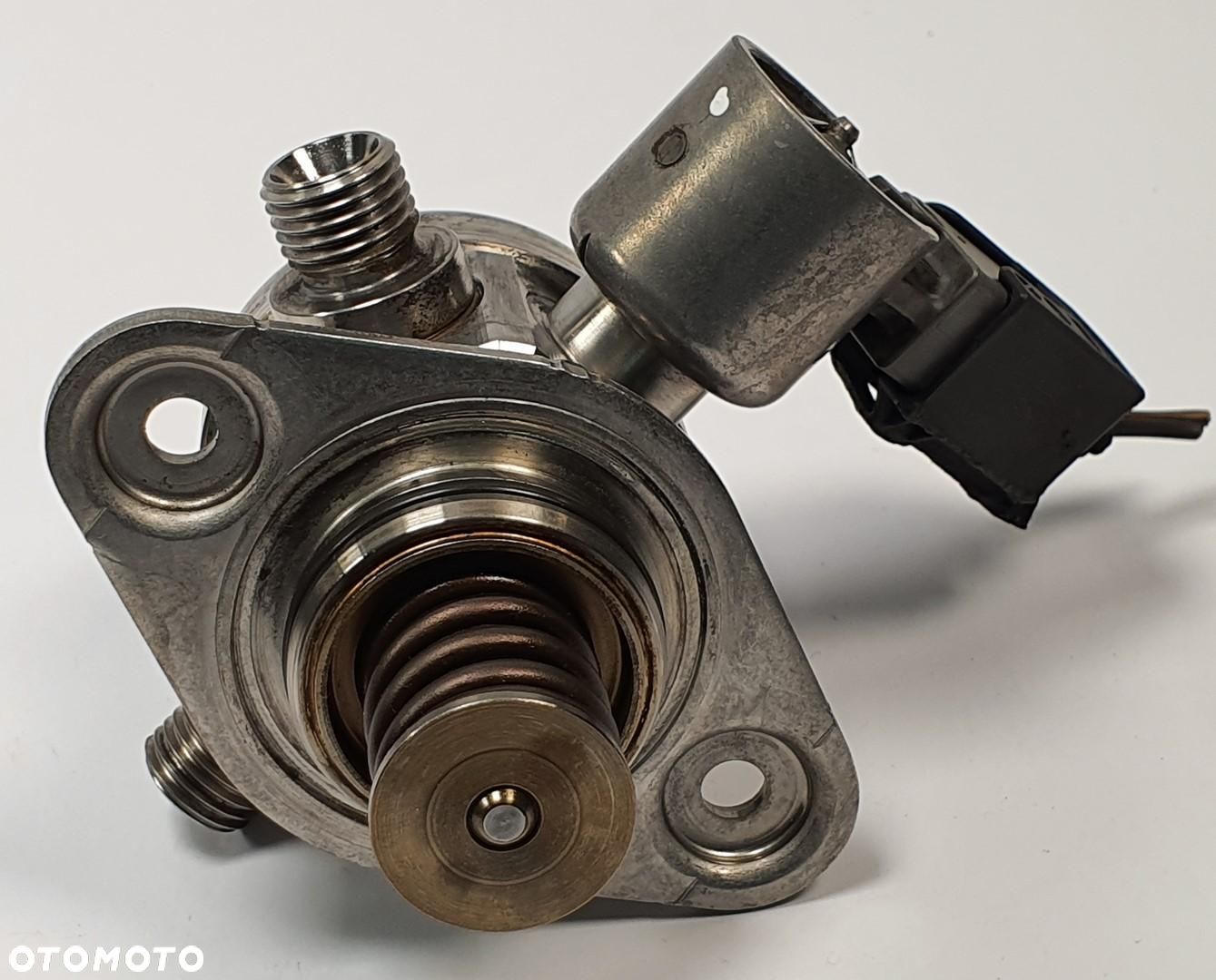 POMPA WTRYSKOWA PALIWA PALIWOWA BMW 5 F10 4.4 V8 7595339 - 1