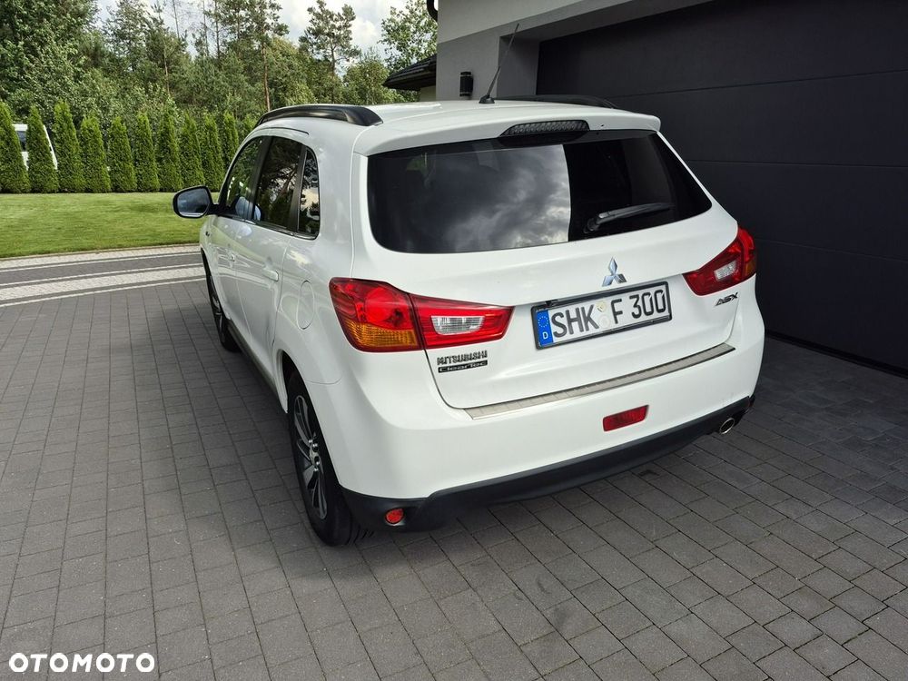 Mitsubishi ASX - 8