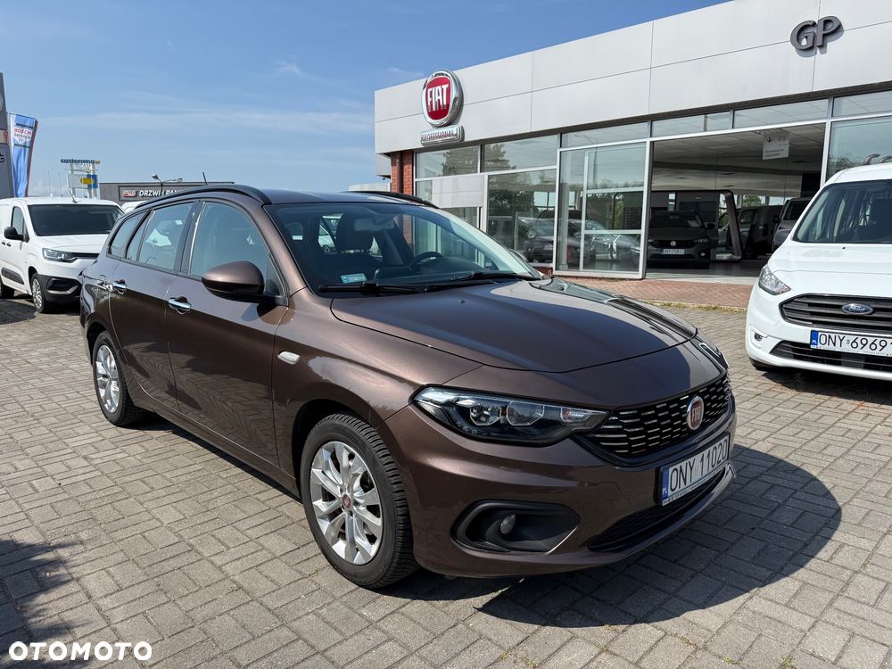 Fiat Tipo 1.4 T-Jet 16v Lounge EU6d - 3
