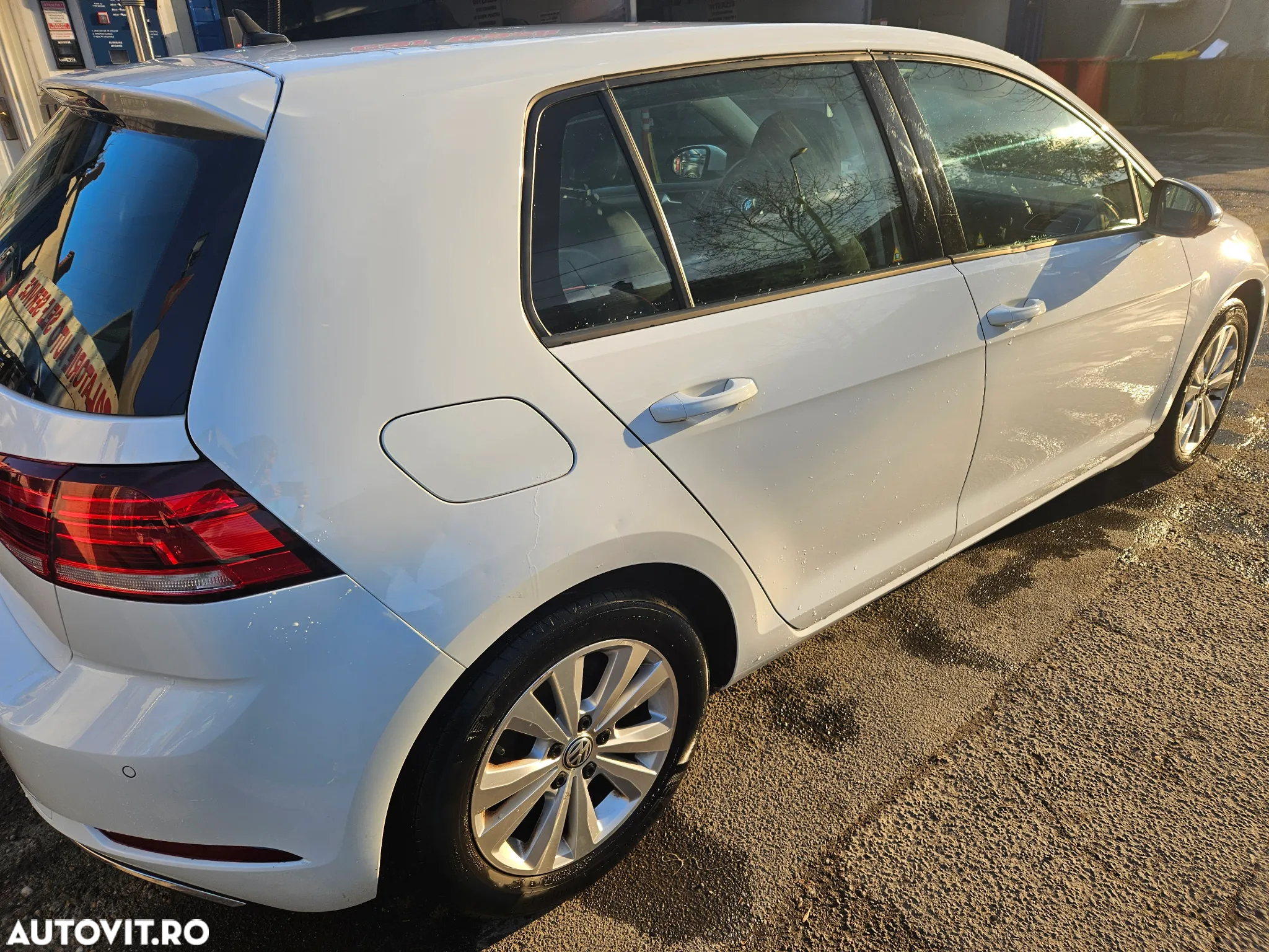 Volkswagen Golf 1.0 TSI Comfortline - 3