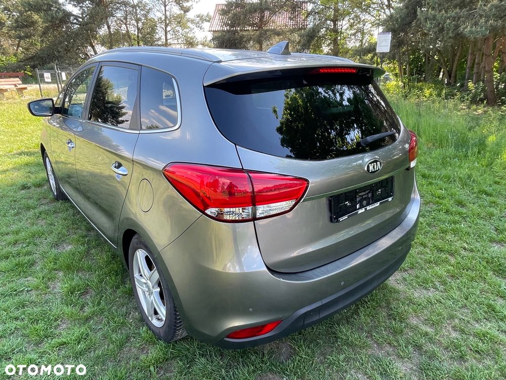 Kia Carens 1.7 CRDi 141 Edition 7 - 8