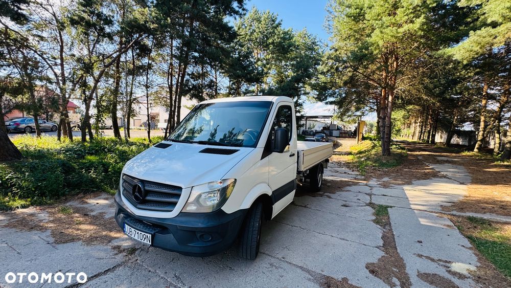 Mercedes-Benz Sprinter - 1