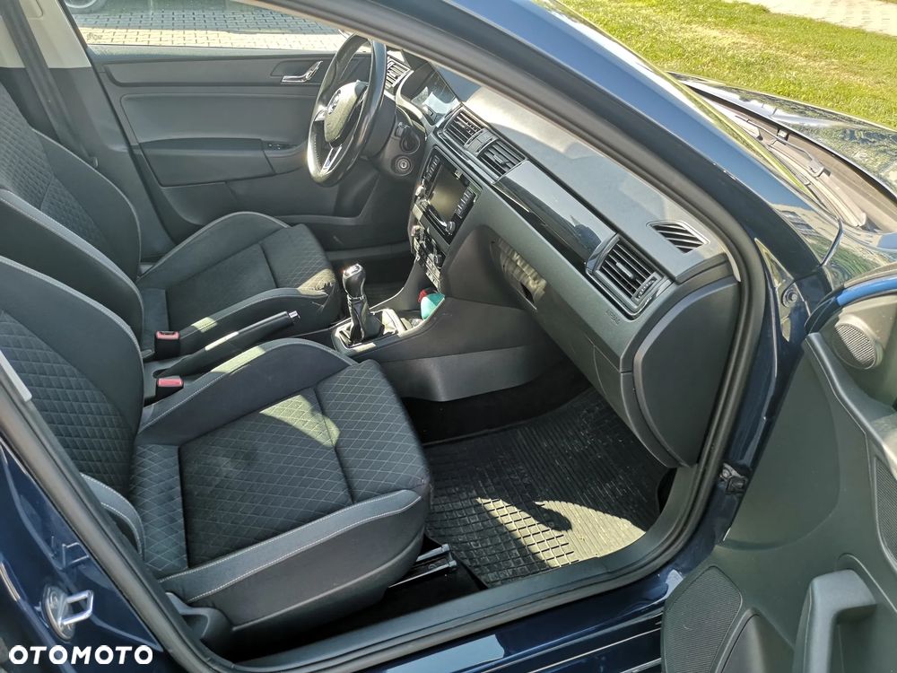Skoda RAPID Spb 1.6 TDI DPF Emotion Plus - 22
