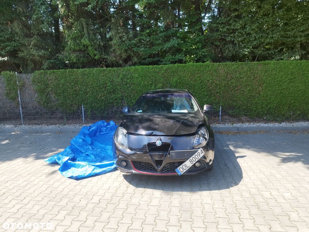 Alfa Romeo Giulietta 2.0 JTDM - 12